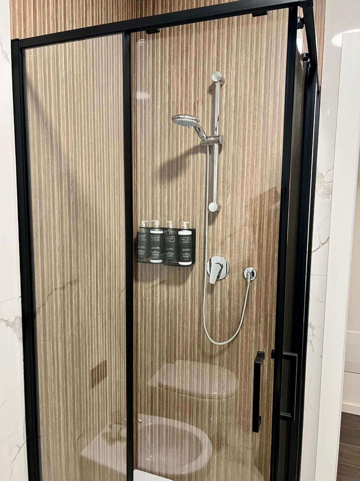 Cremona Inn Aparthotel Dış mekan fotoğraf